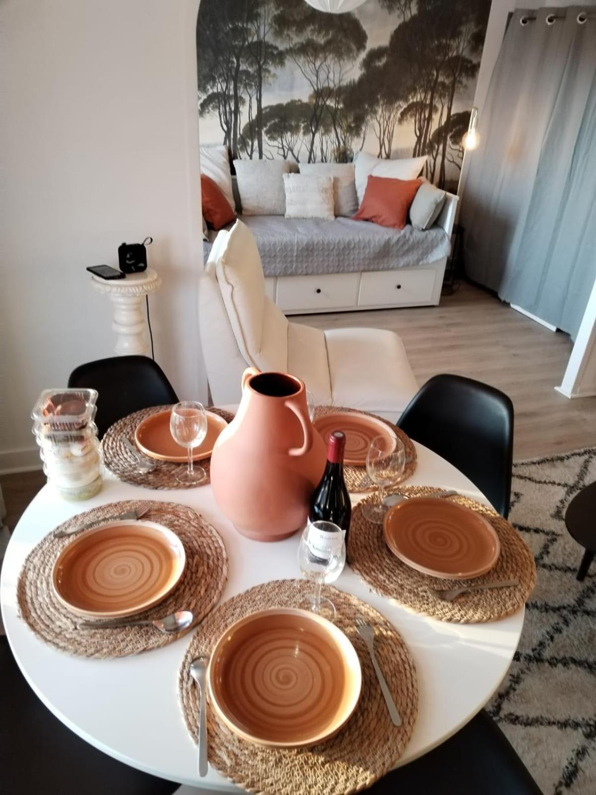 Massilia Calling Appartement Marseille Proche Metro Climatise Bien Decore Kültér fotó